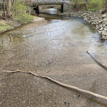 Flowing Well Park - Parks Near Me - Carmel, Indiana