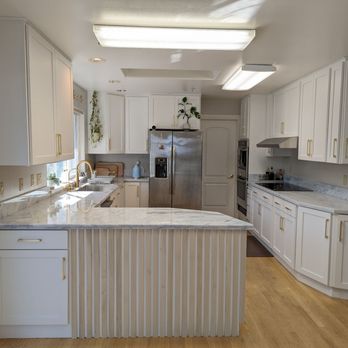 Custom Cabinet Refacing - Cabinetry Near Me - Half Moon Bay, California
