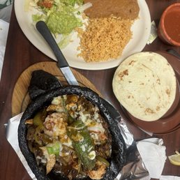 Super Molcajete