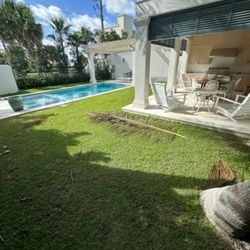 Den & Will Synthetic Turf - We install artificial grass on dirt patios or on concrete floors, roofs, walls, fences and around swimming pools.