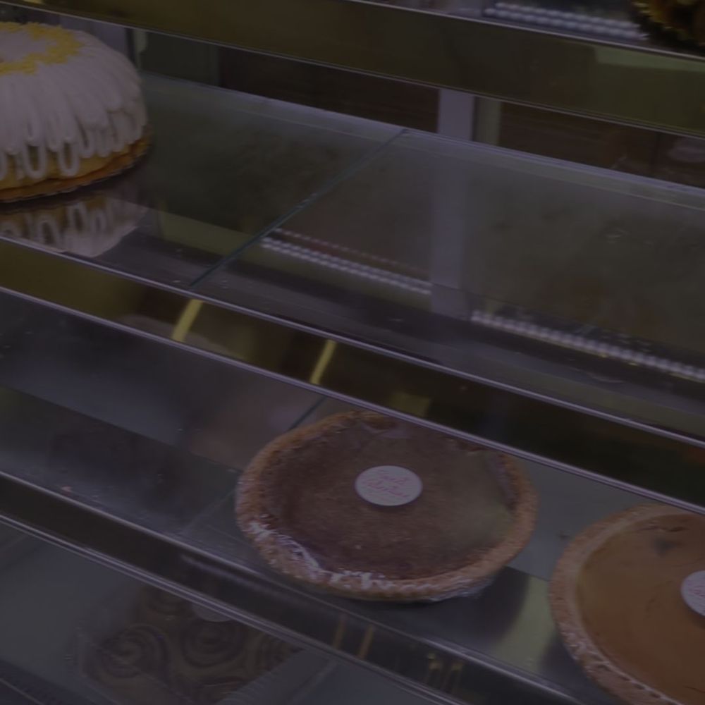 Sweet Valentine Bakery - Pies and bundt cakes - Bakeries Near Me - Carson, California Sweet Valentine Bakery - Pies and bundt cakes - Bakeries Near Me - Carson, California
