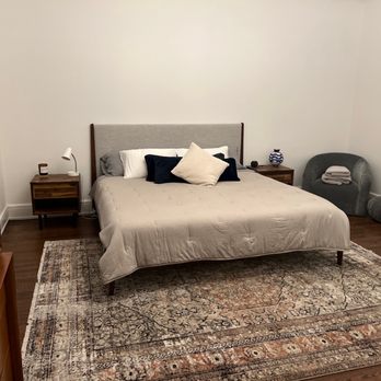 Lazy Susans Cleaning - Bedroom - Home Organization Near Me - New York, New York Lazy Susans Cleaning - Bedroom - Home Organization Near Me - New York, New York