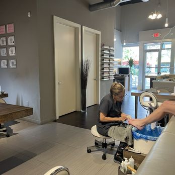 GLOSS Nail Bar - Nail Salons Near Me - Coral Gables, Florida GLOSS Nail Bar - Nail Salons Near Me - Coral Gables, Florida