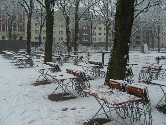 Biergarten Rathenauplatz Veedelstreff by null