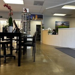 Baker Optometry - Checking my eyes!