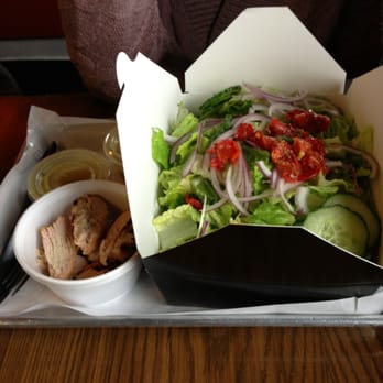 Smoque BBQ - Garden salad with chopped chicken. - Barbeque Near Me - Chicago, Illinois