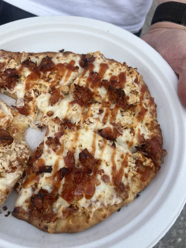 Cruzin Slice Logo