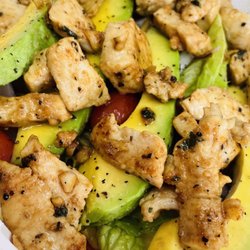 Mamas House - Lemon pepper salad.