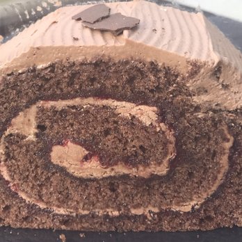 St. Moritz - Dry tasting - Bakeries Near Me - Greenwich, Connecticut