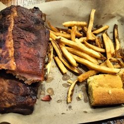 Mission BBQ - Ribs, fries and corn bread