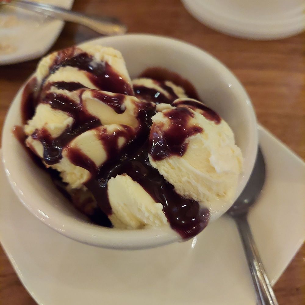 Andies Restaurant - Yummy Ice-cream - Greek Near Me - Chicago, Illinois Andies Restaurant - Yummy Ice-cream - Greek Near Me - Chicago, Illinois