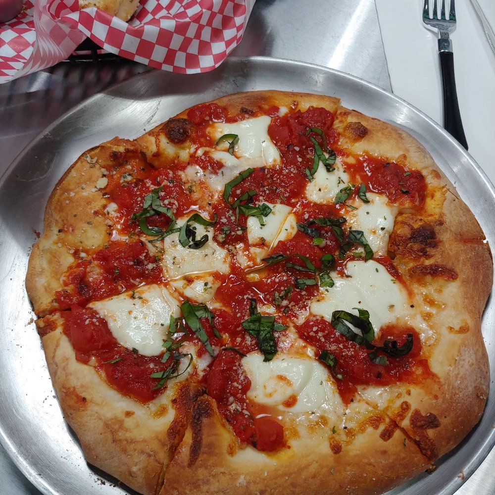 Cablp - Pizza Margherita - Breakfast & Brunch Near Me - Moapa Valley, Nevada