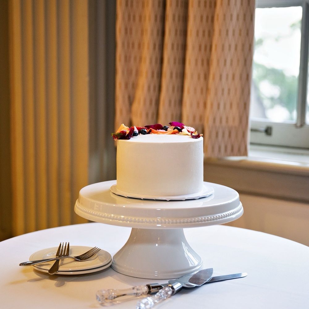 Craig's Cake Shop - Bakeries Near Me - Verona, Wisconsin Craig's Cake Shop - Bakeries Near Me - Verona, Wisconsin