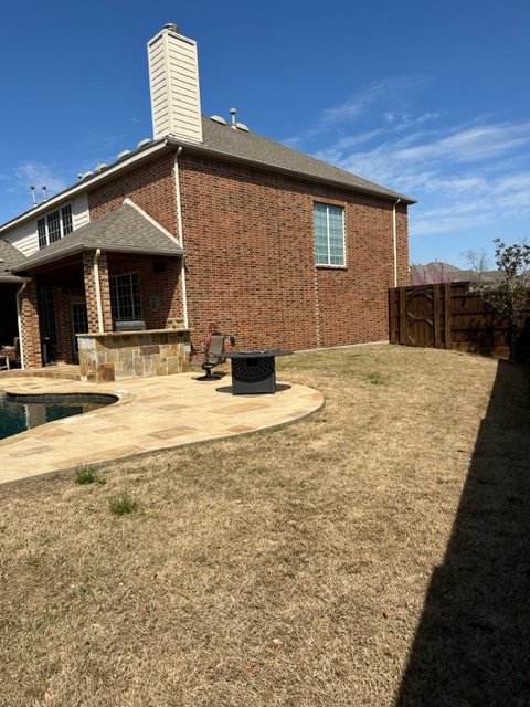 Slide of Valor Roofing Group