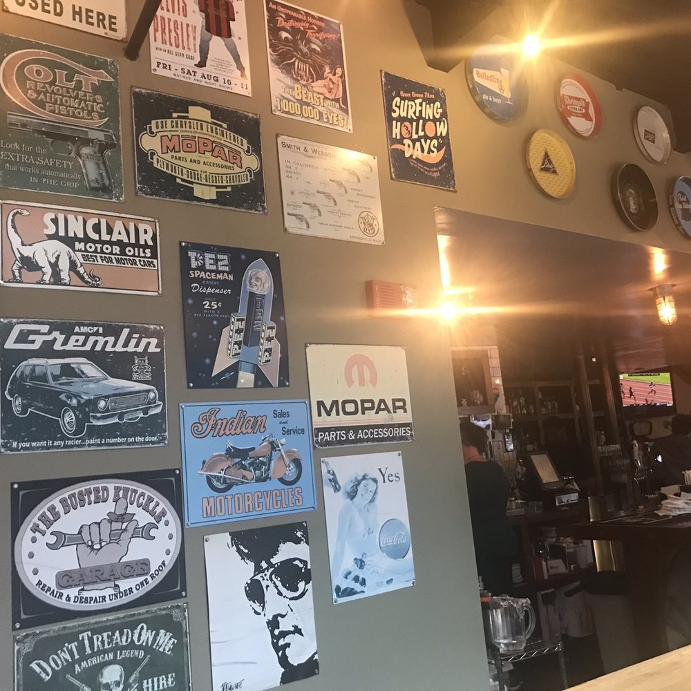 Publik Draft House - Wall decor - Pubs Near Me - Atlanta, Georgia