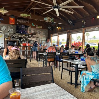 Island Grill - Nice off the road place to stop for food before getting back on the road to the mainland. - Seafood Near Me - Islamorada, Florida