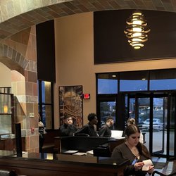 BJ's Restaurant & Brewhouse - Hang out staff