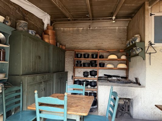 Sutter's Fort State Historic Park by null