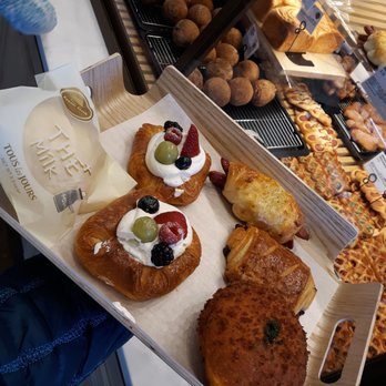 Tous Les Jours - Bakeries Near Me - Beaverton, Oregon Tous Les Jours - Bakeries Near Me - Beaverton, Oregon