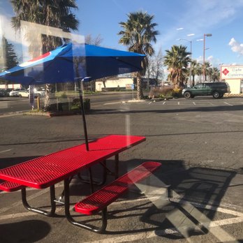Ray's Chicken & Fish - Outdoor seating - Seafood Near Me - Sacramento, California Ray's Chicken & Fish - Outdoor seating - Seafood Near Me - Sacramento, California