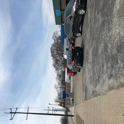 La Gloria Tire Shop