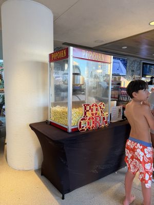 Boulevard Pool by null