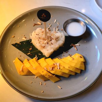 Sakhuu Thai - Mango with sticky rice - Soup Near Me - Flower Mound, Texas Sakhuu Thai - Mango with sticky rice - Soup Near Me - Flower Mound, Texas