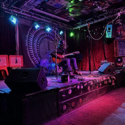 Shrine World Music Venue - Live @ Shrine