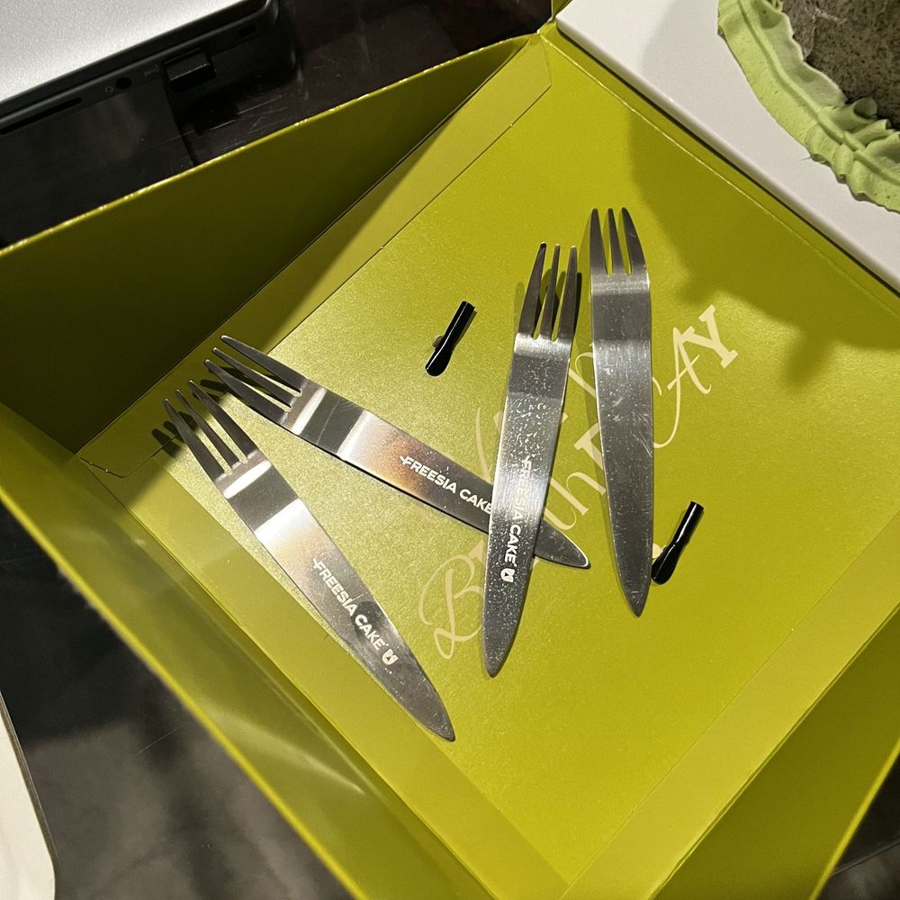 Freesia Cake - Cutlery - Custom Cakes Near Me - Alhambra, California Freesia Cake - Cutlery - Custom Cakes Near Me - Alhambra, California