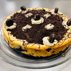The Farmhouse Diner - Cookies and Creme Cheesecake