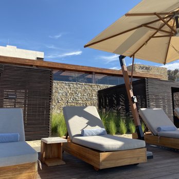 Nobu - Seating at infinity pool - Hotels Near Me - Cabo San Lucas, BCS