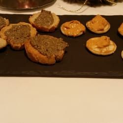 L'Escargot d'Or - Toas mousse de thon épicé et mousse champignons séchés