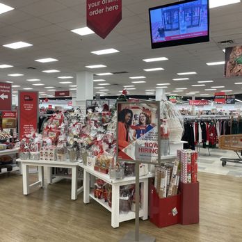 TJ MAXX / HOMEGOODS - Updated January 2026 - 12 Photos & 41 Reviews