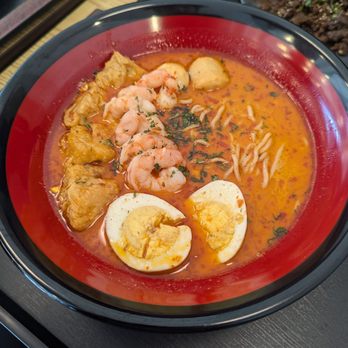 Hawker's Kitchen - Laksa - Asian Fusion Near Me - Ankeny, Iowa