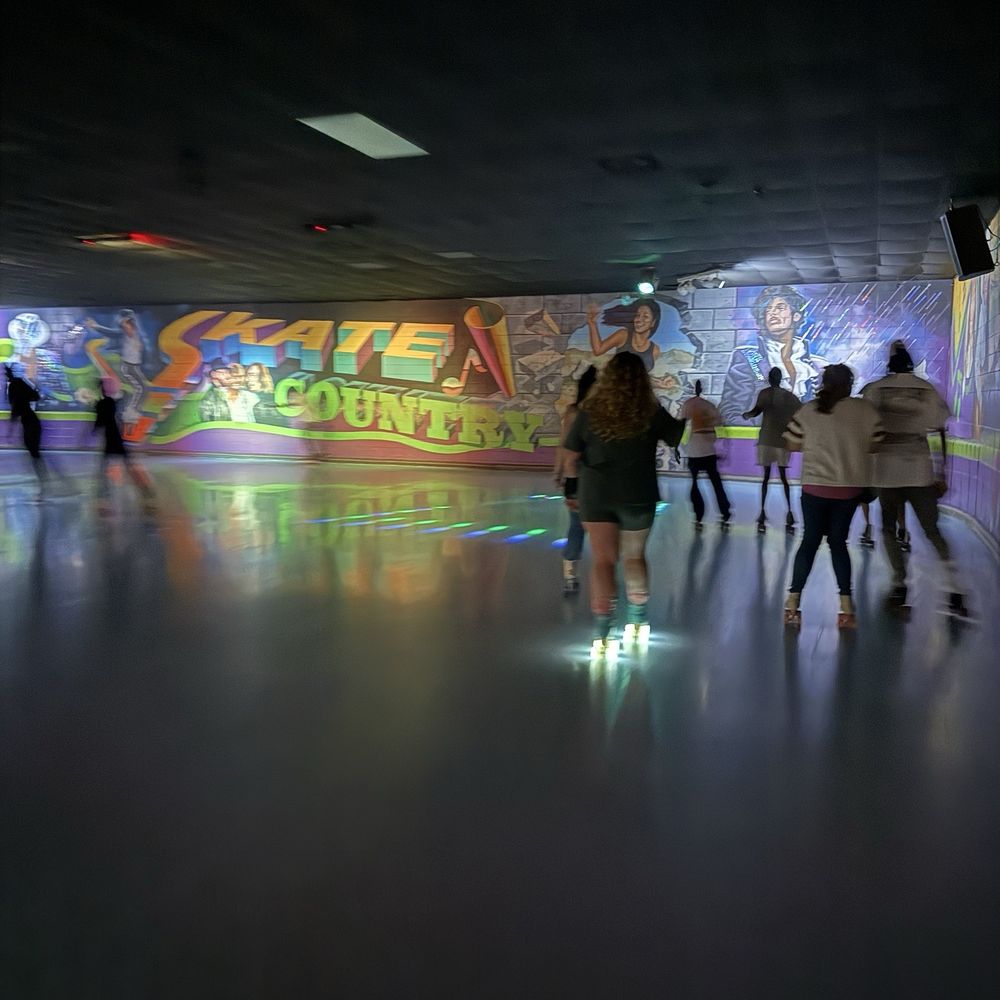 Skate Country - Skating Rinks Near Me - Tucson, Arizona Skate Country - Skating Rinks Near Me - Tucson, Arizona