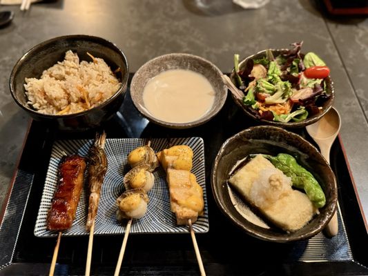 Yakitori Edomasa by null