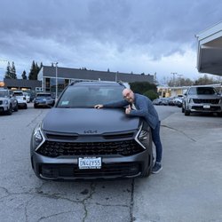 Hayward Kia - Me and my new car