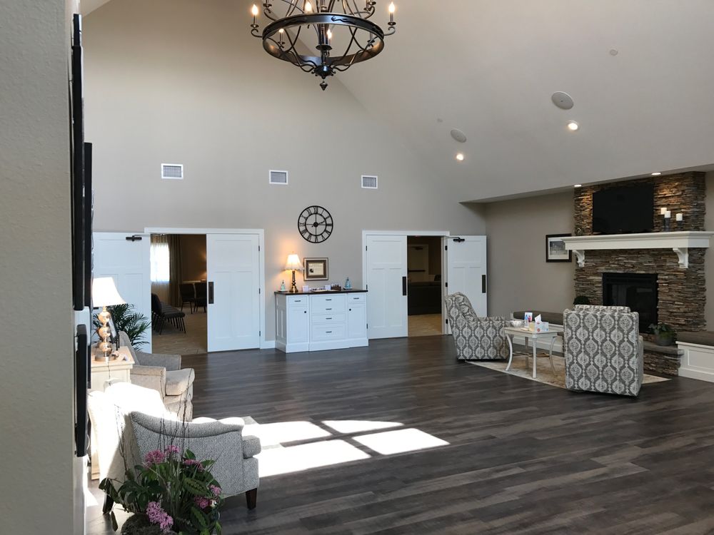 PARKER KOHL FUNERAL HOME Updated February 2026 1725 Lyndale Ave N