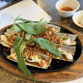 Oc & Lau Restaurant - Razor clams - Vietnamese Near Me - Garden Grove, California Oc & Lau Restaurant - Razor clams - Vietnamese Near Me - Garden Grove, California