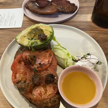 Proud Mary - AVO TOAST - Breakfast & Brunch Near Me - Austin, Texas Proud Mary - AVO TOAST - Breakfast & Brunch Near Me - Austin, Texas