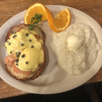 Old Monterey Cafe - Breakfast & Brunch Near Me - Monterey, California Old Monterey Cafe - Breakfast & Brunch Near Me - Monterey, California