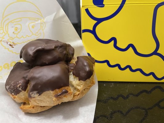 Beard Papa's by null