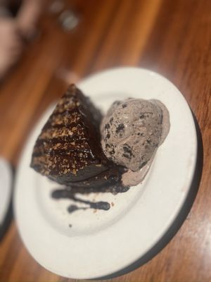 Doc B's Restaurant by null