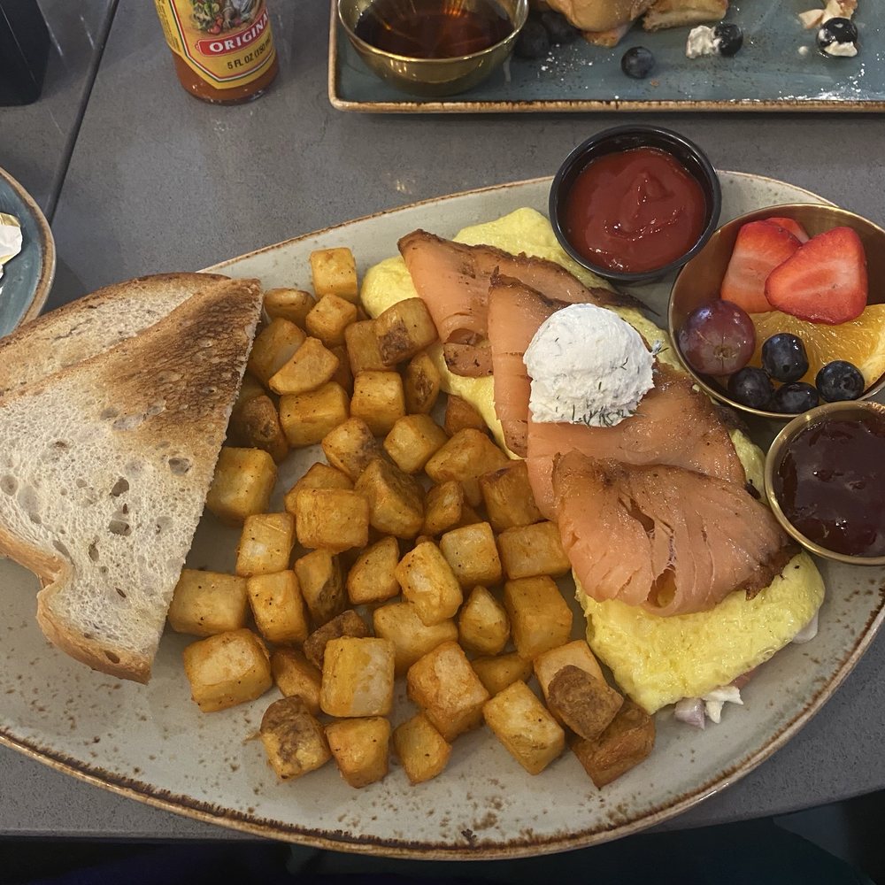 Brunch With Me - Smoked Salmon Omelet - Breakfast & Brunch Near Me - Saint Clair Shores, Michigan Brunch With Me - Smoked Salmon Omelet - Breakfast & Brunch Near Me - Saint Clair Shores, Michigan