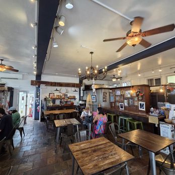 Pioneer Saloon - Japanese Near Me - Honolulu, Hawaii