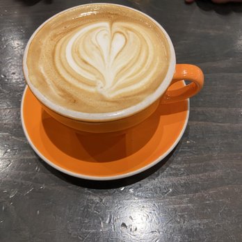 Sleepy Bee Cafe - Downtown - Vanilla Latte - Breakfast & Brunch Near Me - Cincinnati, Ohio