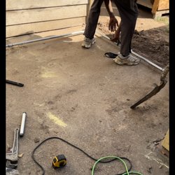 Will the Plumber - Butt crack of the asshole. No manners no sophistication