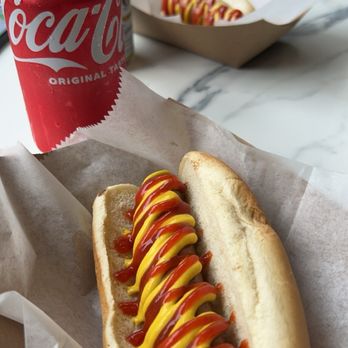 Brews & Bites - Chicken hotdog - Hot Dogs Near Me - Chicago, Illinois Brews & Bites - Chicken hotdog - Hot Dogs Near Me - Chicago, Illinois