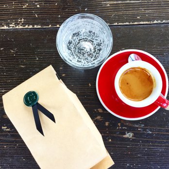 Gaslight Coffee Roasters - Espresso shot, beans, tonic water - Cafes Near Me - Chicago, Illinois