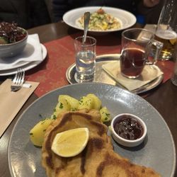 Maislinger - Wienerschnitzel in front, and spetzel in back